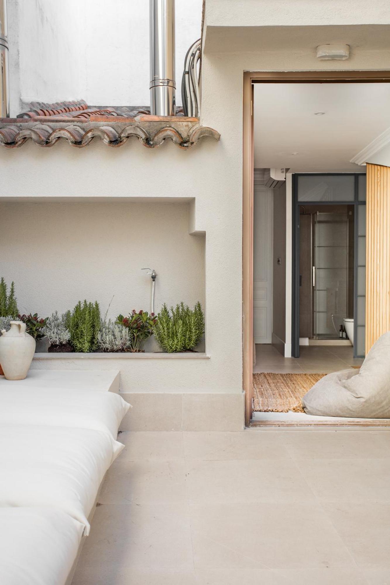 Seissta Madrid Centro "Remodelado" Aparthotel ภายนอก รูปภาพ